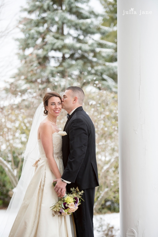 winter wedding photography by Connecticut Wedding Photographer Julia Jane Studios, www.juliajanestudios.com